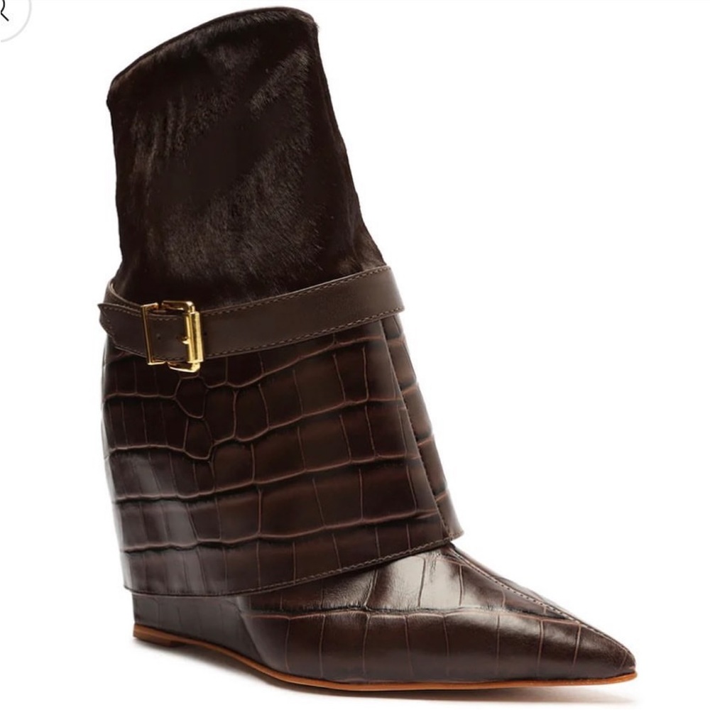 BRAND NEW Boots